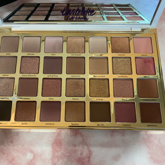 Tartlette full bloom pallet - Picture 2 of 2